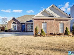 207 Heather Ridge Cir, Pelham, AL 35124