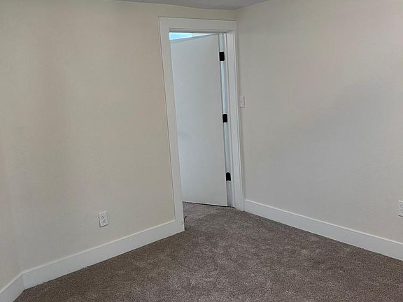 5th image of 1429 N Verbena St