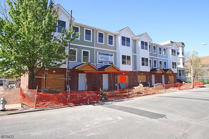 1st image of 29 Eaton Pl