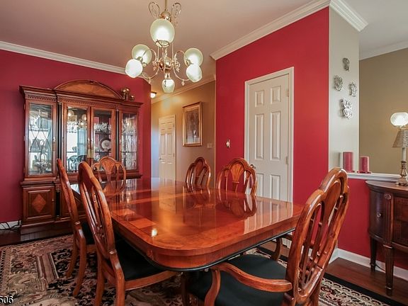5th image of 485 Hartford Dr #485