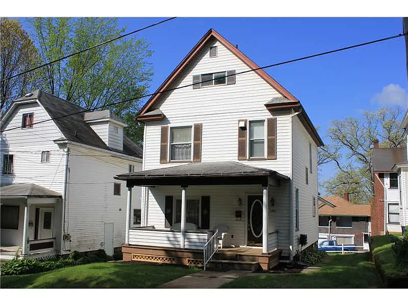 104 Summit St photo 1