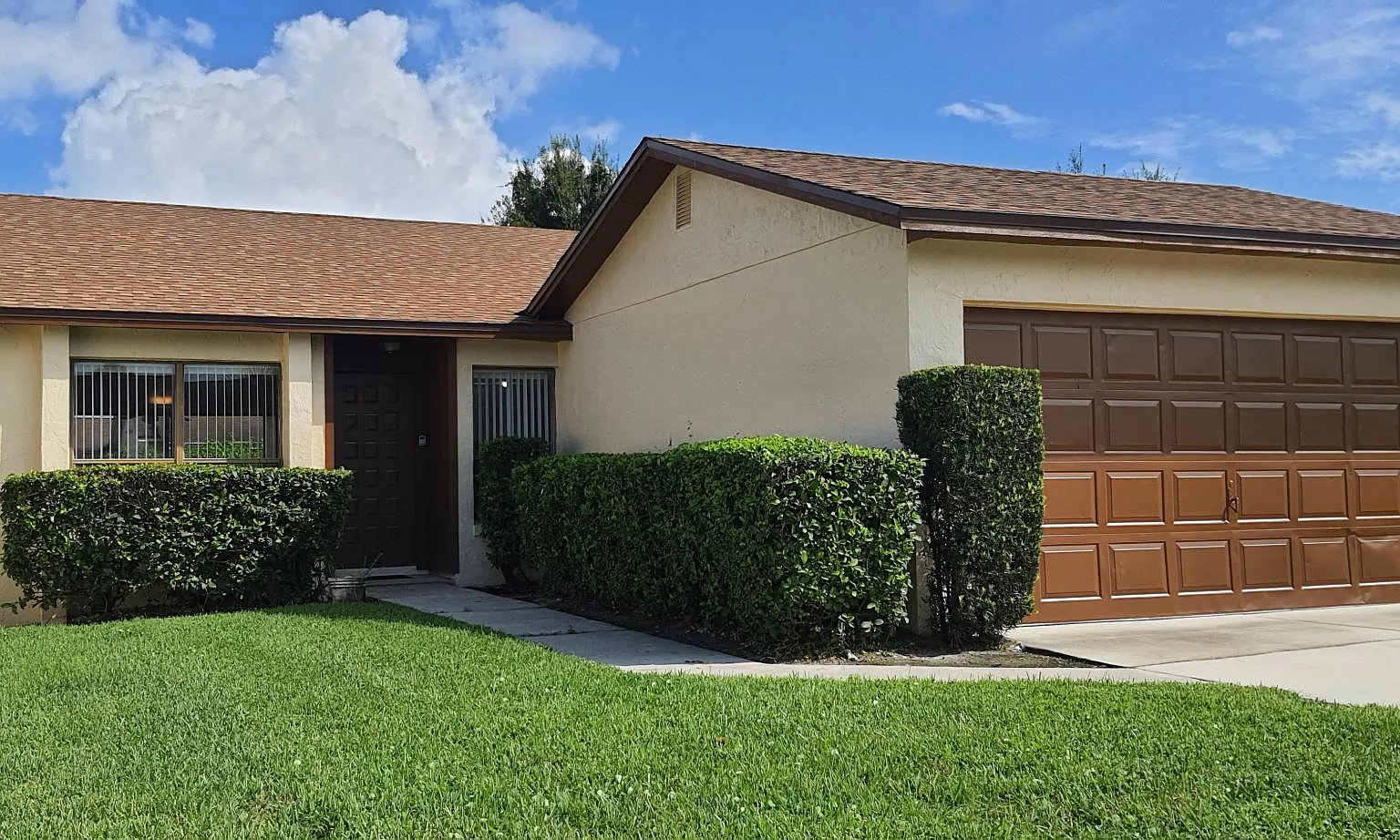 4116 Fishermans Lndg — Photo 1