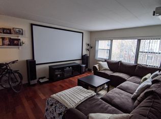 2930 N Commonwealth Ave APT 506, Chicago, IL 60657