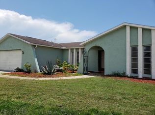 9735 Shamokin Ln, Port Richey, FL 34668