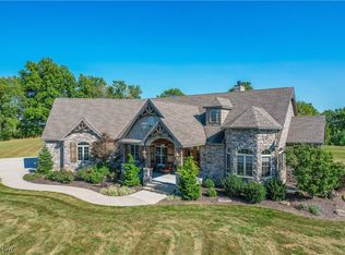 9516 Lisbon St E, East Canton, OH 44730