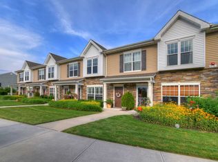40 Weatherby Ln, Central Islip, NY