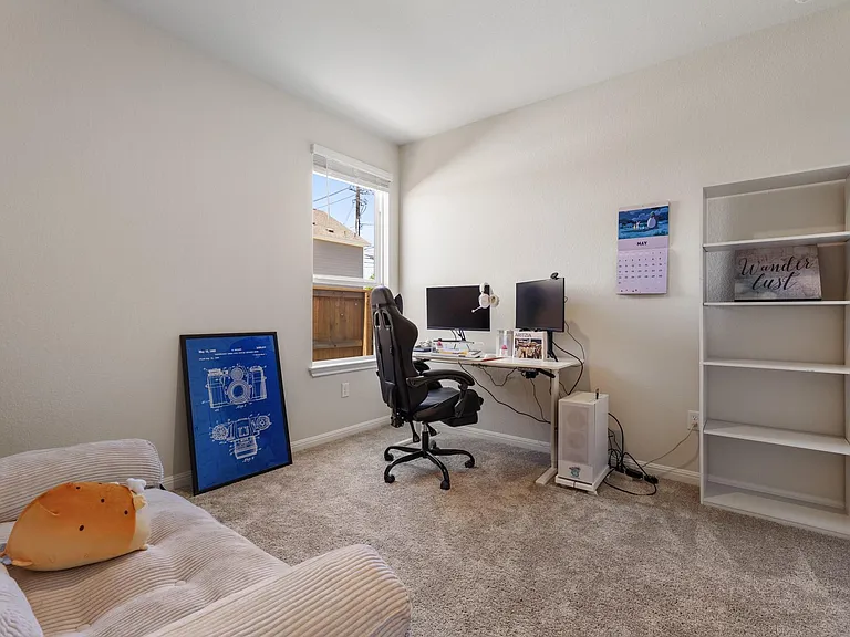 8306 Haflinger Dr — Photo 22