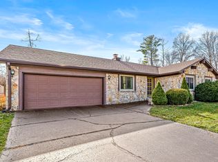 8415 Tanager Ln, Indianapolis, IN