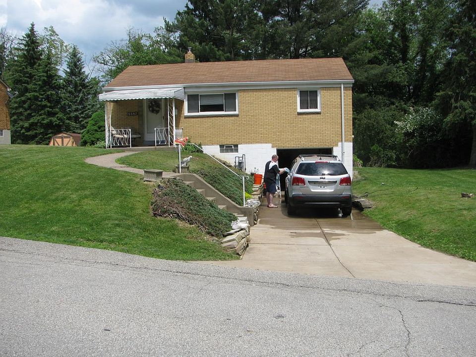 1st image of 5587 Clarene Dr