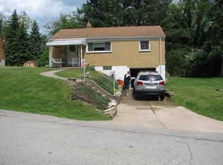 5587 Clarene Dr, Bethel Park, PA 15102