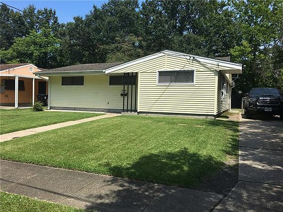 2nd image of 4439 Lancelot Dr