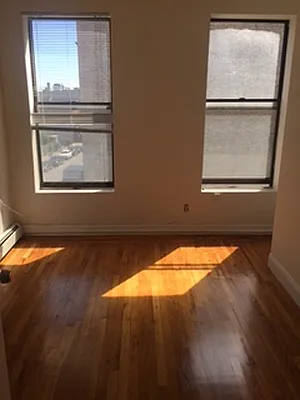 Rented by Bedford Realty USA Corp | media 9
