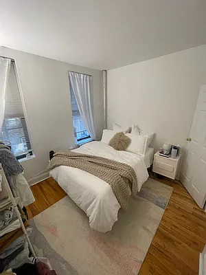 Rented by Point NYC | media 4