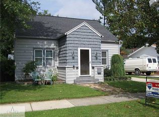 720 Riverside Dr, Portland, MI 48875