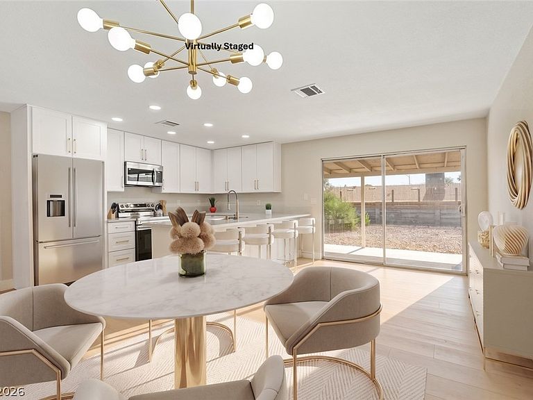 604 Overland Dr, Henderson, NV