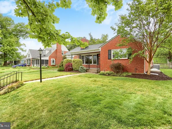 422 Aigburth Rd, Towson, MD 21286
