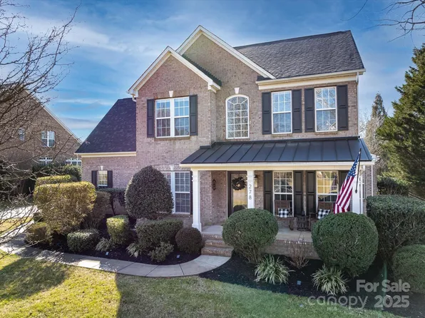 278 Corona Cir, Mooresville, NC 28117