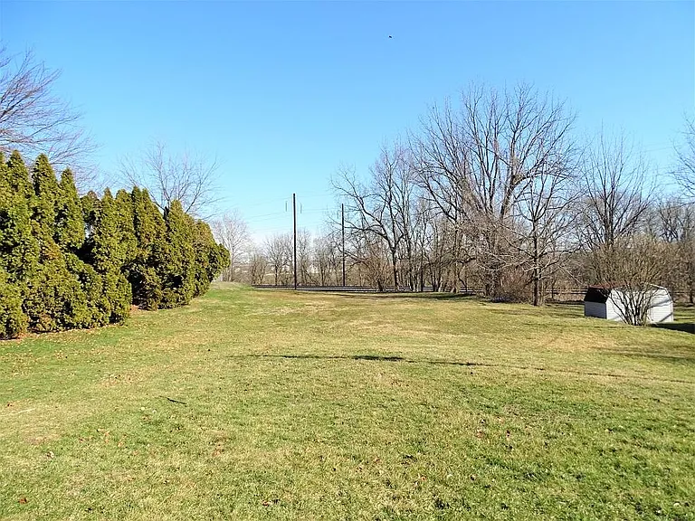 3199 Lincoln Hwy E #D — Photo 5