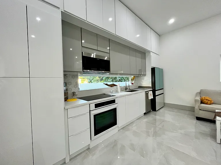 1424A E Mountain St — Photo 18