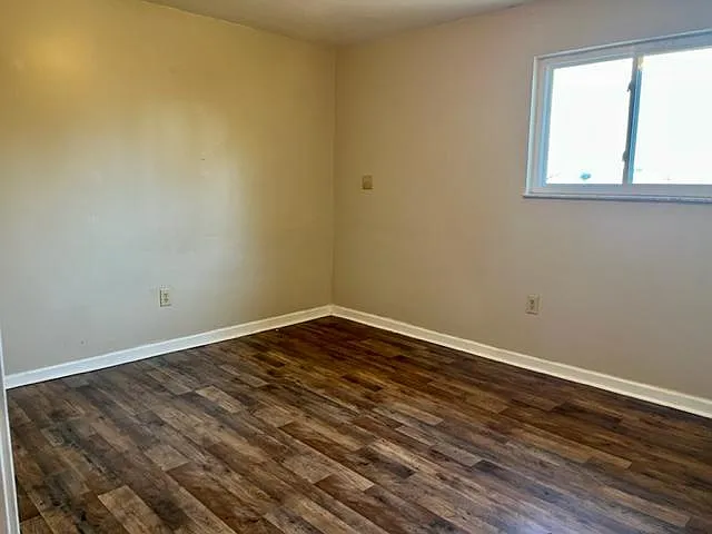 1100 Oneil Blvd #14 — Photo 7