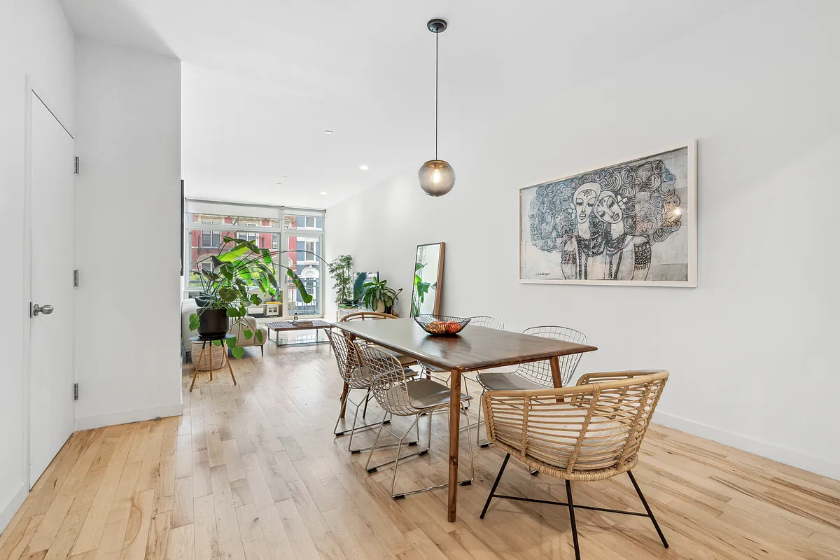 171 Henry St Unit 2D  