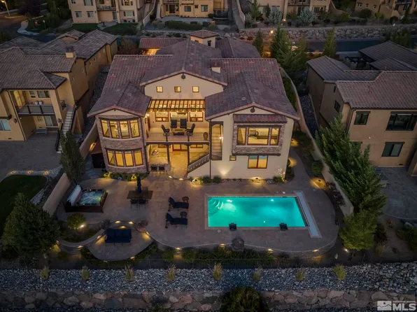 3184 Vista Favoloso, Reno, NV 89519