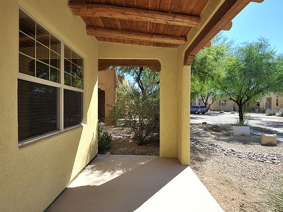 _03-FrontPorch_09102021