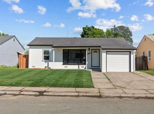 5625 La Campana Way, Sacramento, CA 95822