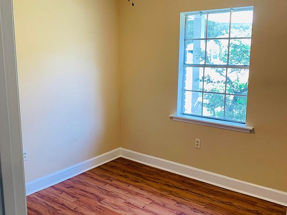 4th image of 11169 Cypress Glen Ave #1