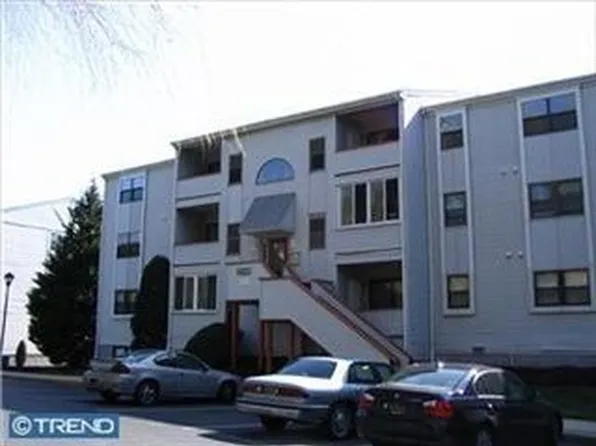 1024 Governor Cir, Wilmington, DE 19809