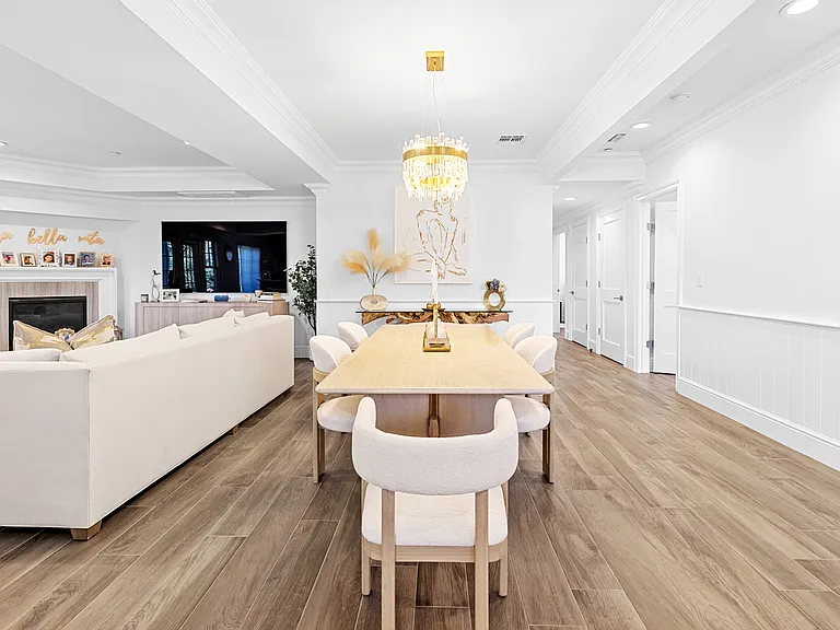 30 Village Green Dr — Photo 9