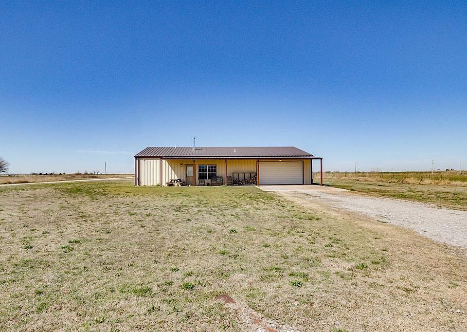 1st image of 17725 Saddleback Ln