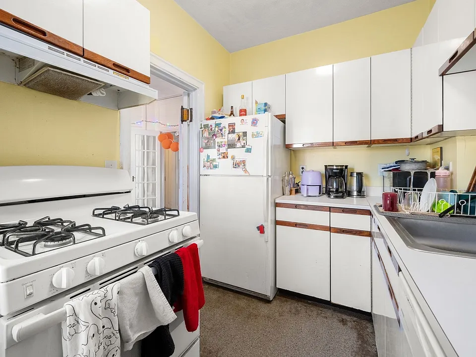 1263 Commonwealth Ave #4