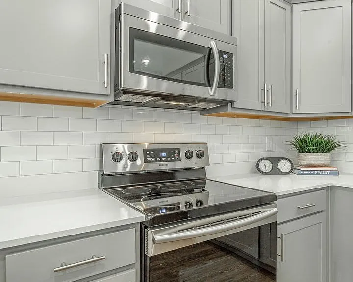 4735 Stunner Ln — Photo 22