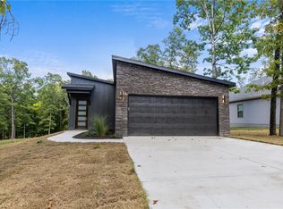 16 Rasen Ln, Bella Vista, AR 72714
