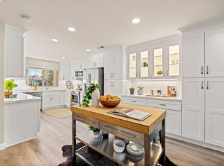 1114 Bismarck Ln, Alameda, CA