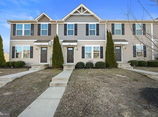 216 Nob Hill Rd, Dover, DE 19901