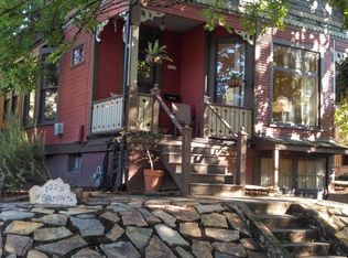 2229 SE Salmon St, Portland, OR 97214