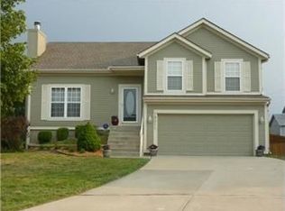 19011 W 160th Ct, Olathe, KS 66062