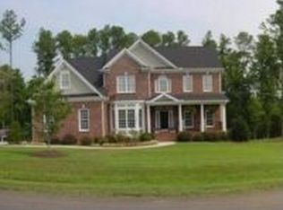 2516 Brook Crossing Cir, Raleigh, NC 27606