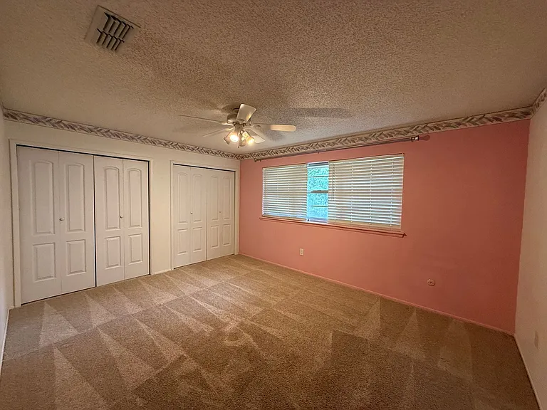 1401 Hillcrest Dr — Photo 20