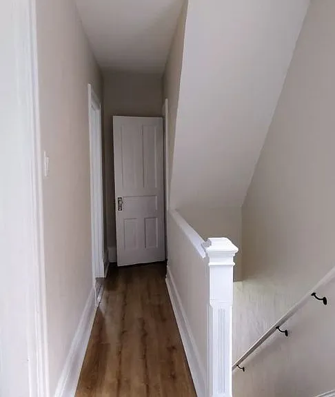 305 Moore Ave — Photo 11