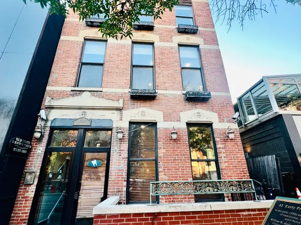 1504 N Wells St APT 4, Chicago, IL 60610