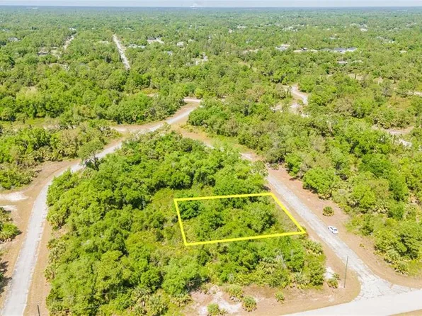 Hamburg Dr #4, North Pt, FL 34288