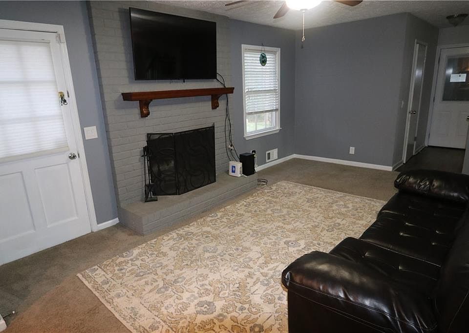 1st image of 1302 Stephens St SW