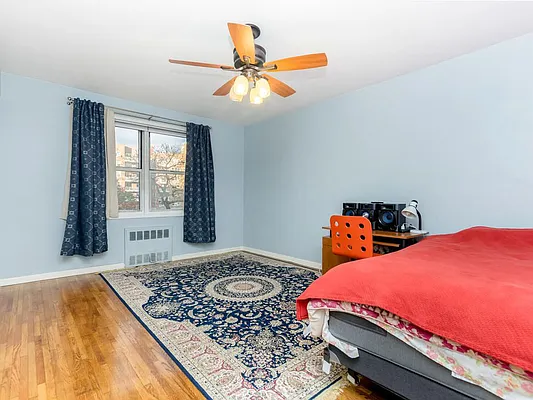 Sold by Re/Max In The City | media 26