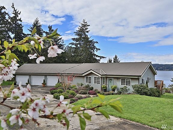 3rd image of 3436 Aqua Ln