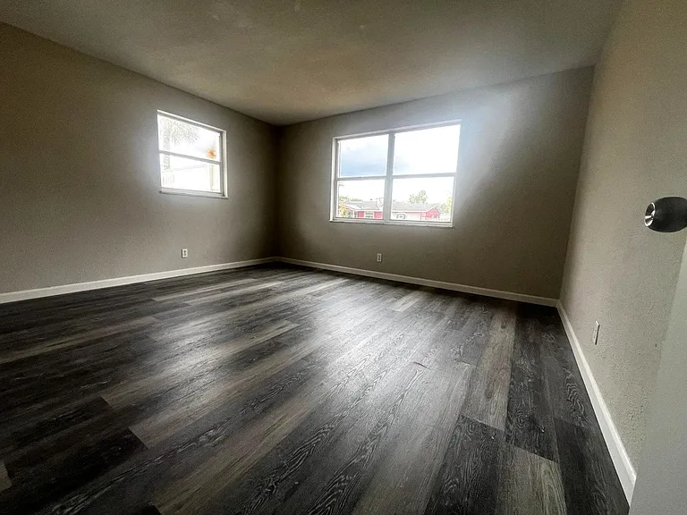 1409 Cadillac Dr — Photo 11