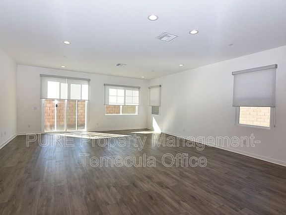 3rd image of 28101 Echo Ct