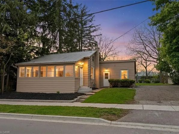 209 Saint Andrew St, Norfolk County, ON N0A 1N0